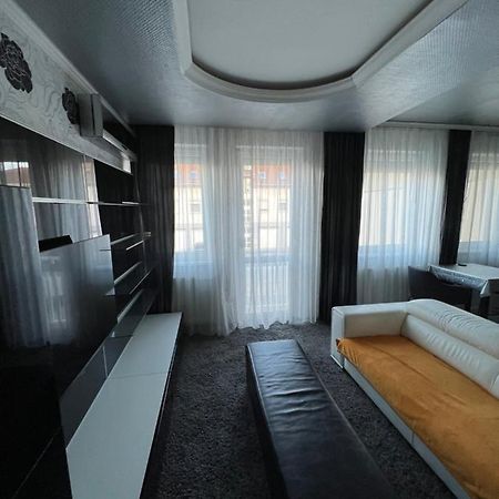 Premium Apartman Nyíregyháza エクステリア 写真